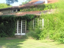 Le Ruisseau Chaud Maison